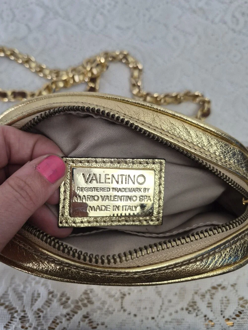 Valentino Crossbody - Picture 12 of 15